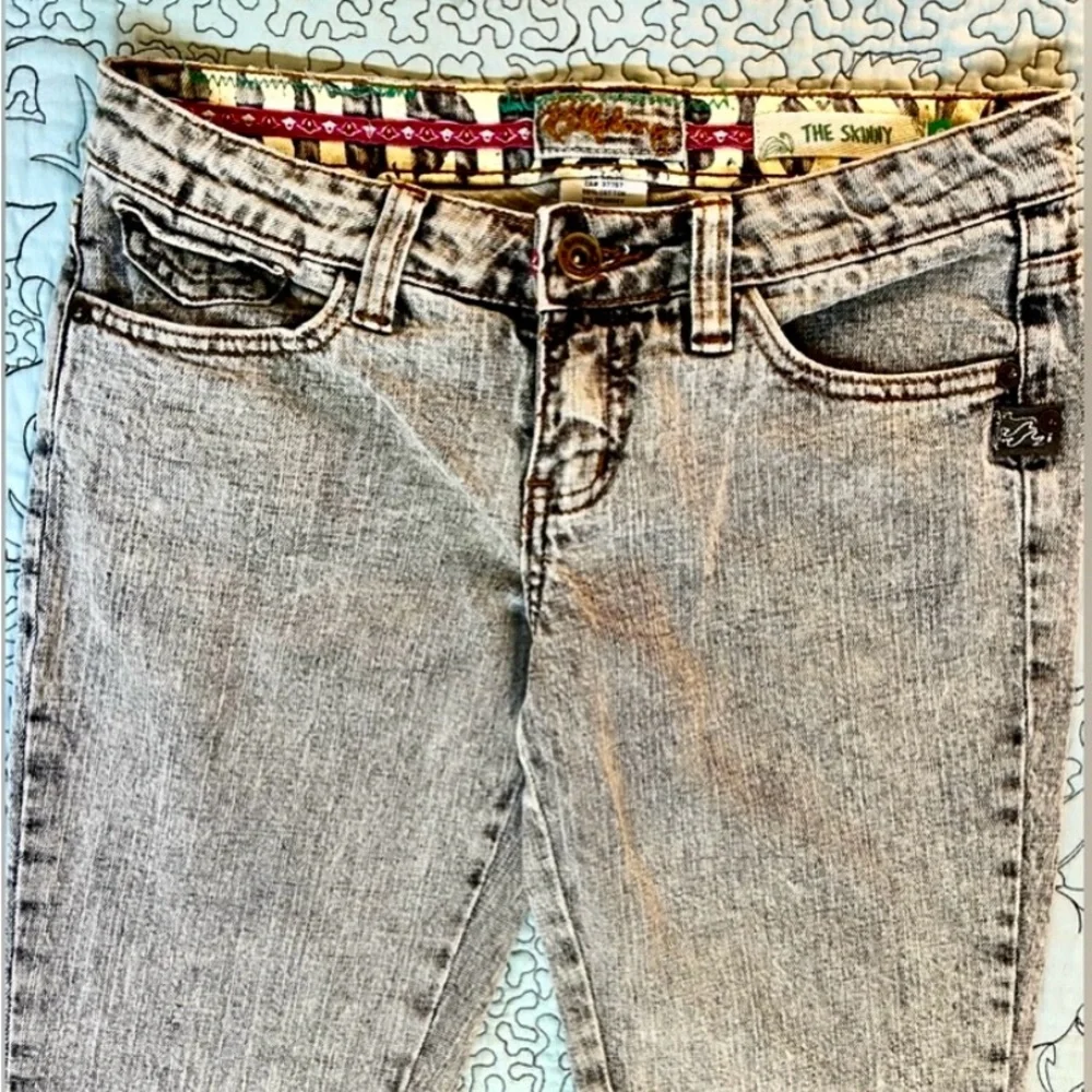 Billabong The Skinny Retro Mineral Wash Worn Denim Skinny Jeans Size 3